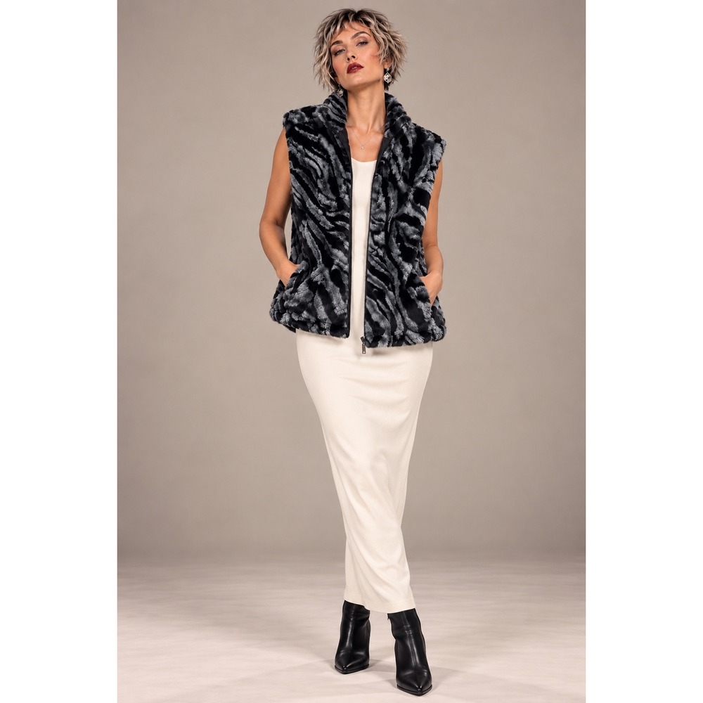 Duffel M Gray Black Faux Fur Zip Vest Statement Layer